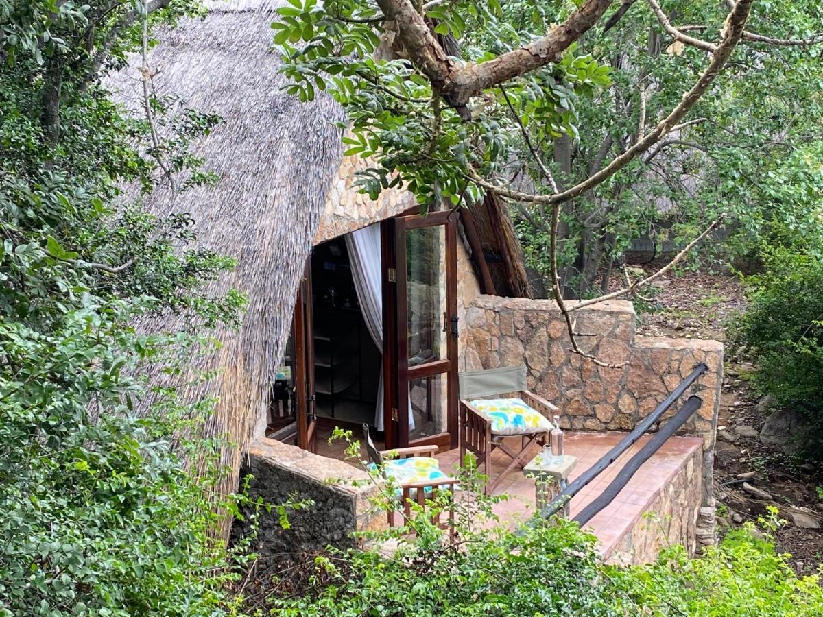 Вилла Big Cave Camp Matopos Экстерьер фото